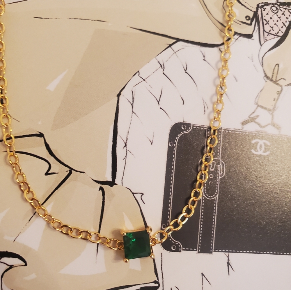 New 18k goldPendant Necklace, Green Square